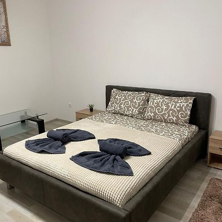 Dai Home Brasov Luaran gambar